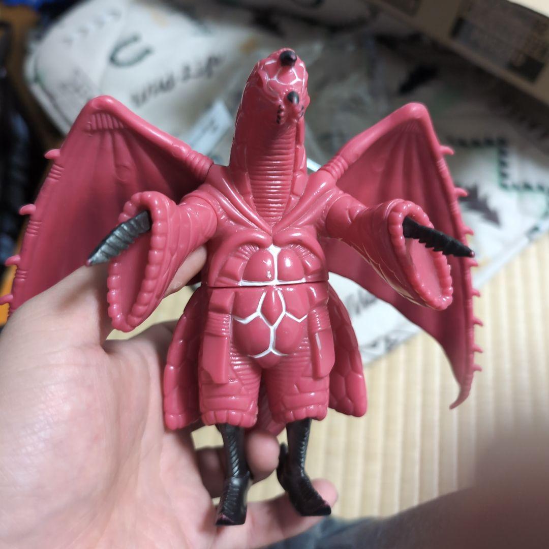 ウルトラマンパワード パワードドラコ - メルカリ