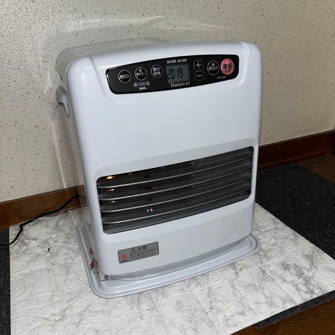 【2022年製】 ダイニチ　ブルーヒーター　FW3222NC ※訳アリ要確認 NC TYPE【2022年モデル】 | 家庭用石油ファンヒーター | 製品紹介