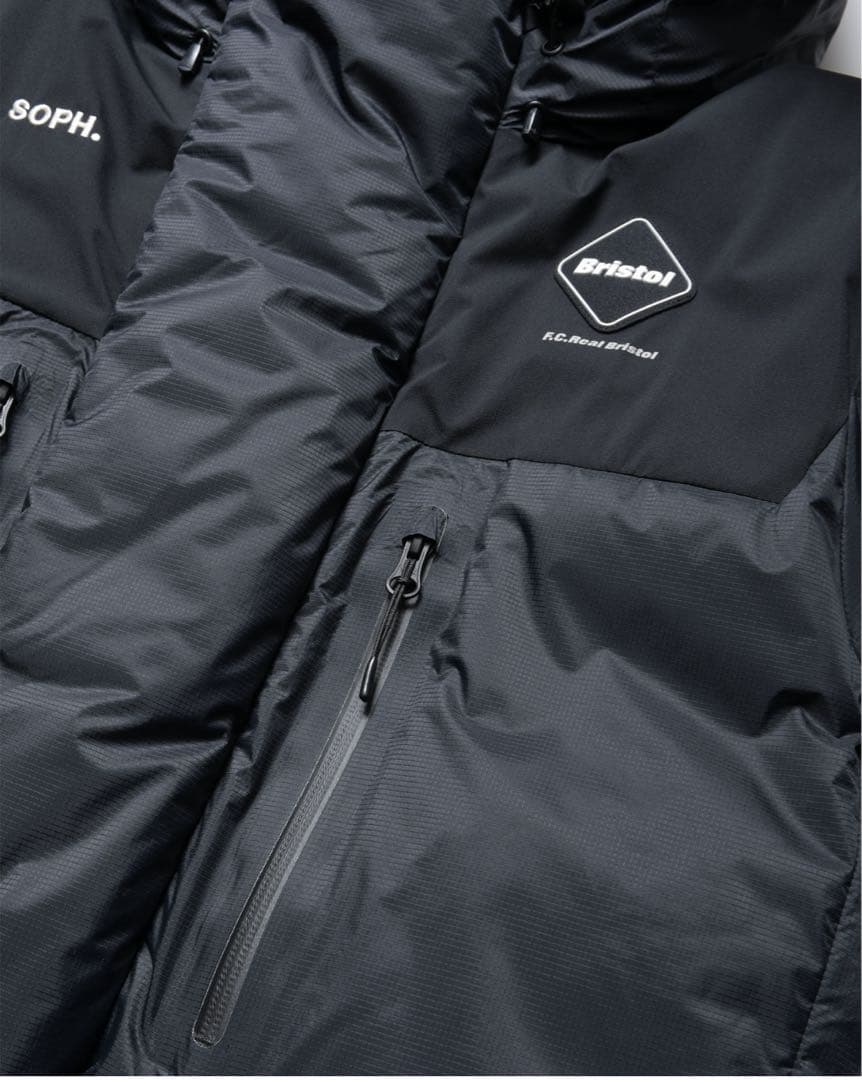 美品】新作2025AW FCRB FIELD DOWN PARKA - メルカリ