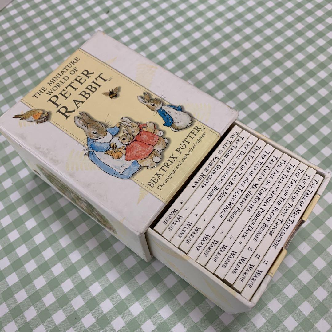 ピーターラビット　ミニ　絵本　インテリア　レトロ　アンティーク　ビンテージ ピーターラビット ミニ絵本 3冊 - メルカリ