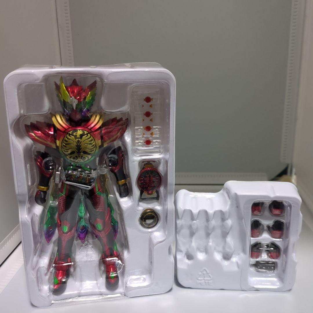 S.H.Figuarts（真骨彫製法）仮面ライダーオーズ　タジャドルエタニティ