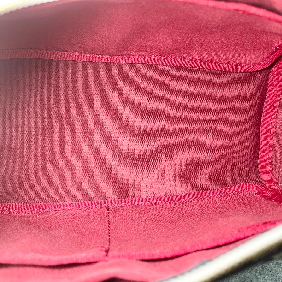 専用】 ロベルタピエリ ミニボストン 2way PVC × レザー 黒 - メルカリ