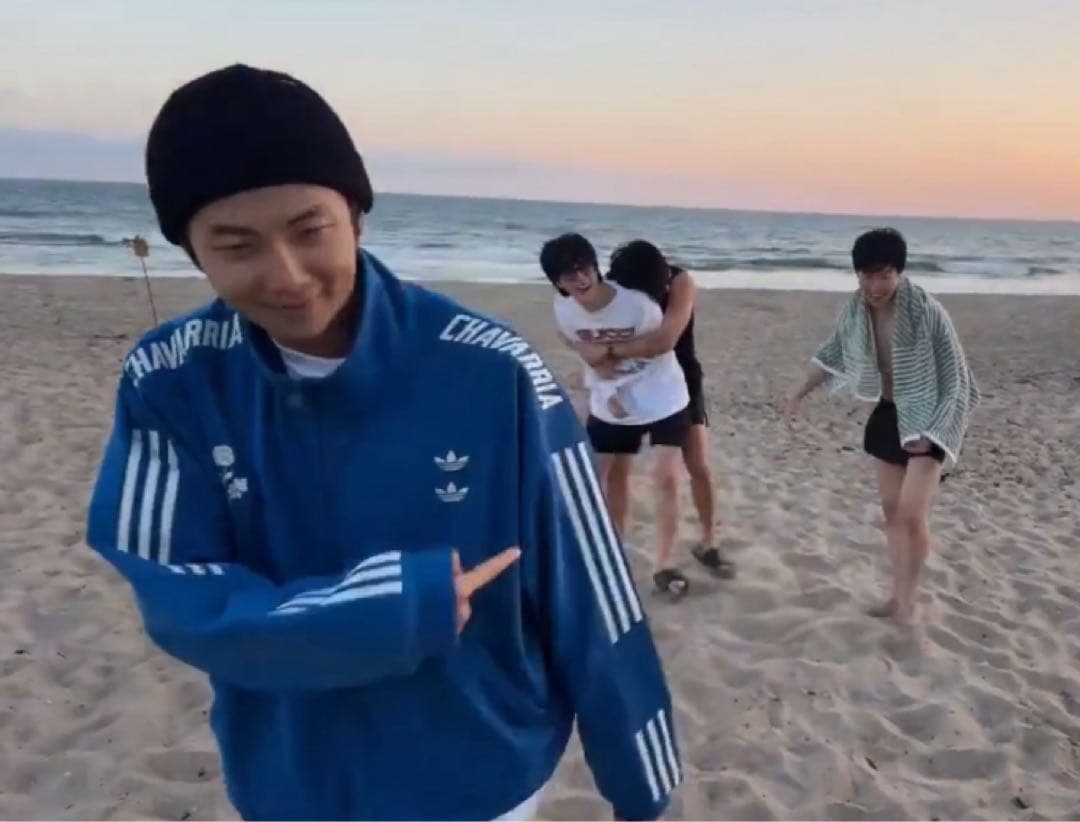 adidas × WILLY CHAVARRIA KNIT TRACKTOP M - メルカリ