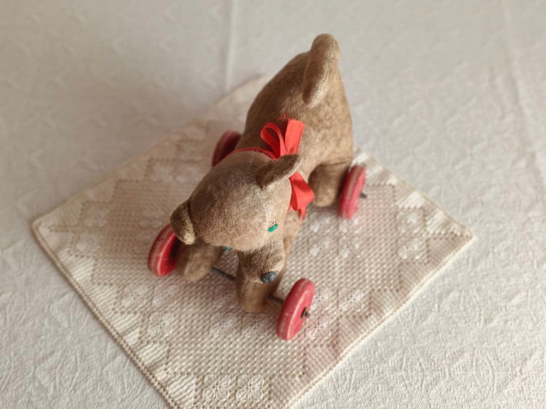 antique toy ❀* 古い古い 玩具の ワンちゃん