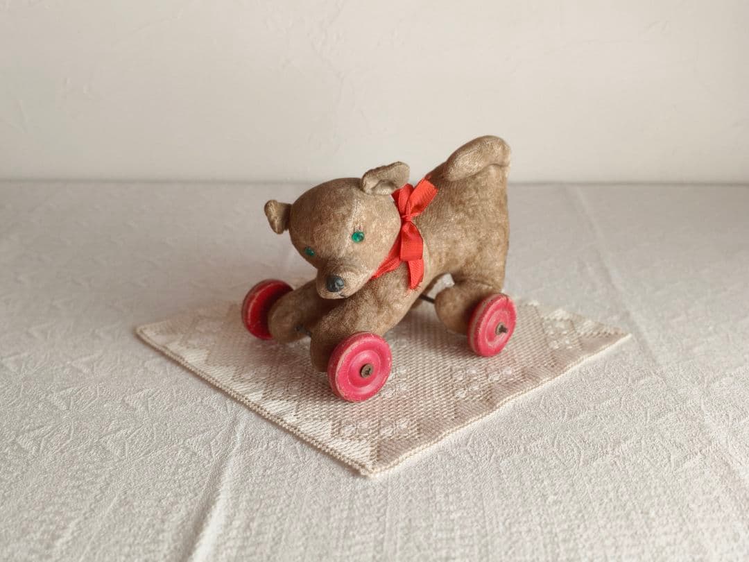antique toy ❀* 古い古い 玩具の ワンちゃん