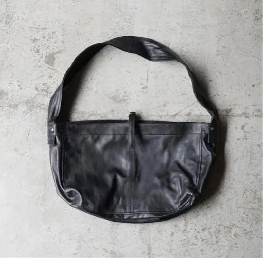 CCU NEWSPAPER BAG L シーシーユーニュースペーパーバッグ - メルカリ