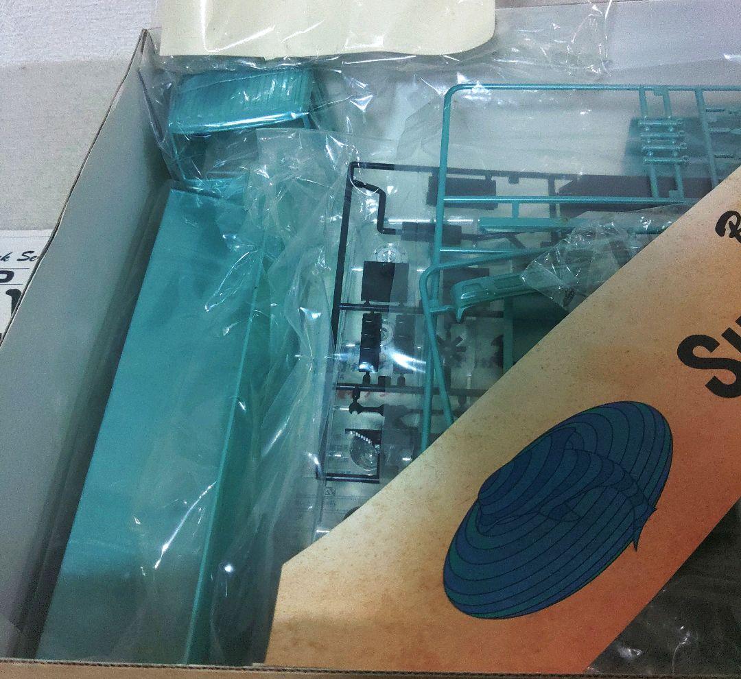 1/32 日野 スーパードルフィンプロフィアウイングカーゴ 【未組立て品