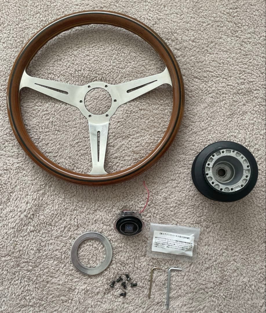 【ハイエース必見】ナルディ クラシックウッドステアリング 36.5パイ 希少 楽天市場】栃木発☆在庫有☆ NARDI ☆ ナルディー クラシック ウッド