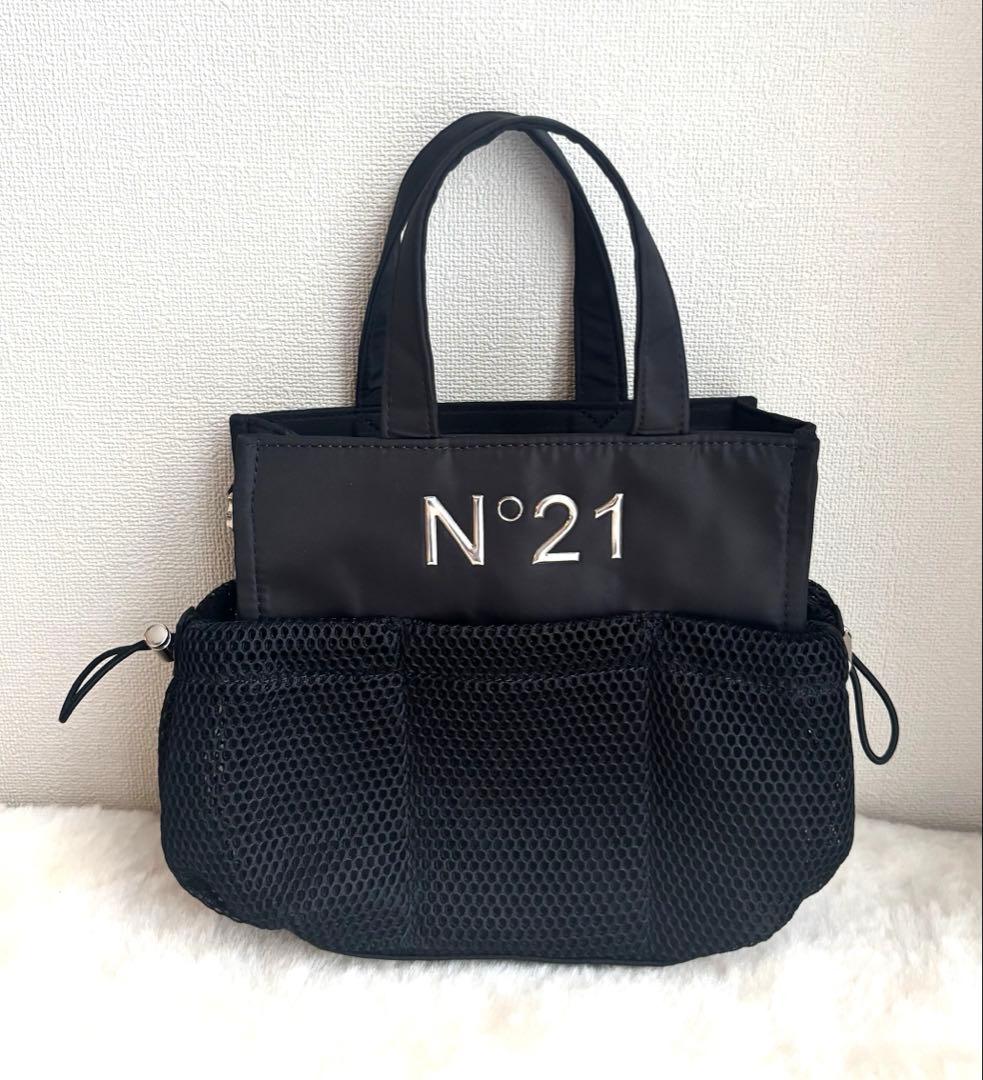 未使用】ヌメロ ヴェントゥーノ N°21 黒 バッグ チェーン取り外し可能