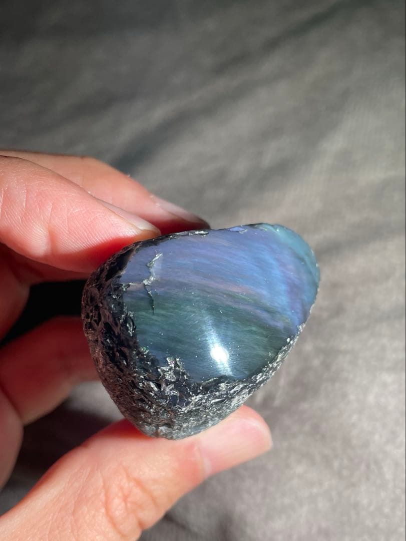 研磨品 十勝石玲瓏 複合色オーロラ レインボーオブシディアン 研磨品