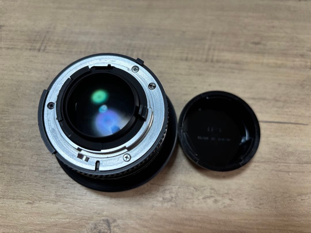 Nikon 50mm f/1.4 レンズキャップ付き