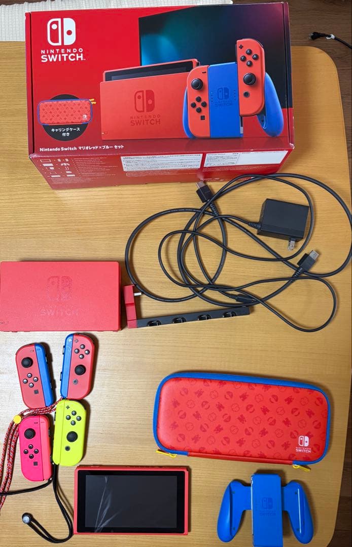 Nintendo Switch マリオレッド×ブルー セット＋Joy-Con2つ Amazon.co.jp: Nintendo Switch マリオレッド×ブルー セット : ゲーム