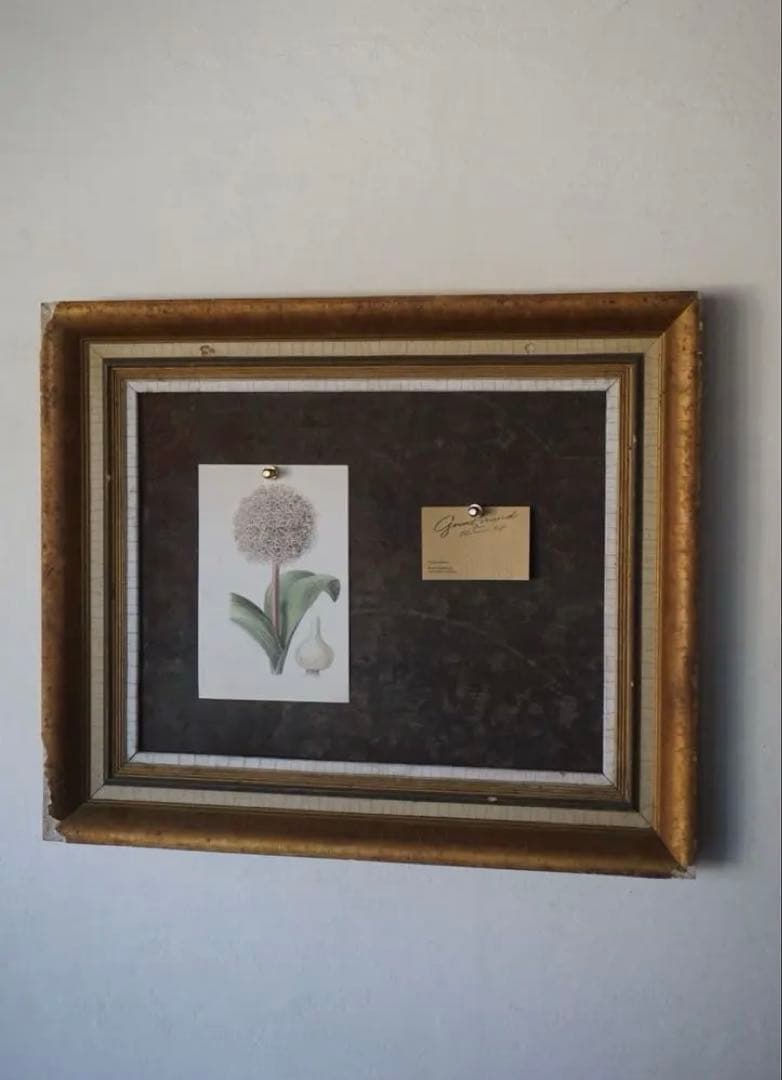 大きなアンティークフレームのブリキサインボード 看板 店舗什器 額縁