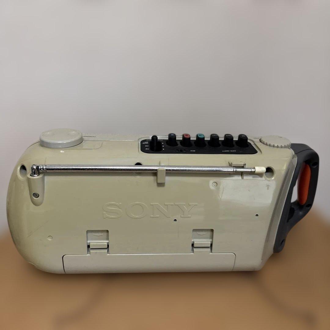 SONY CFM-104 ラジオ ハンドル付き値下げ11800⇒10800 - メルカリ
