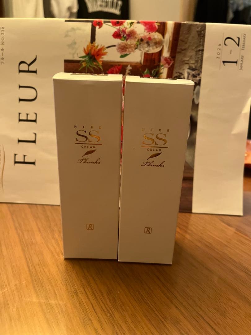 ロイヤルハーブ SSクリーム Thanks 35g 2個セット 非売品 - メルカリ