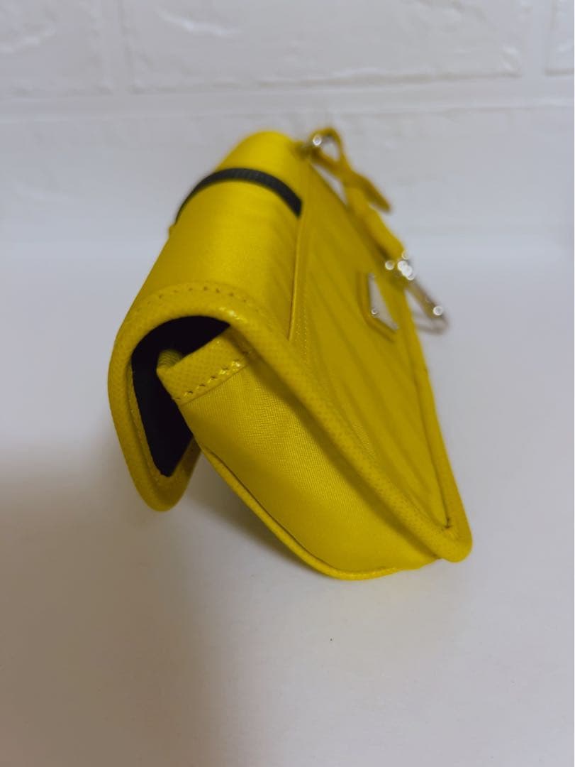 プラダ PRADA メガネケース 未使用品 イエロー 黄色 - メルカリ