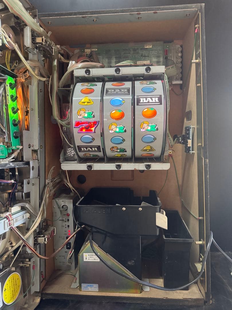 藤興 パチスロ キングガルフ2 実機 ※引取り限定 - メルカリ