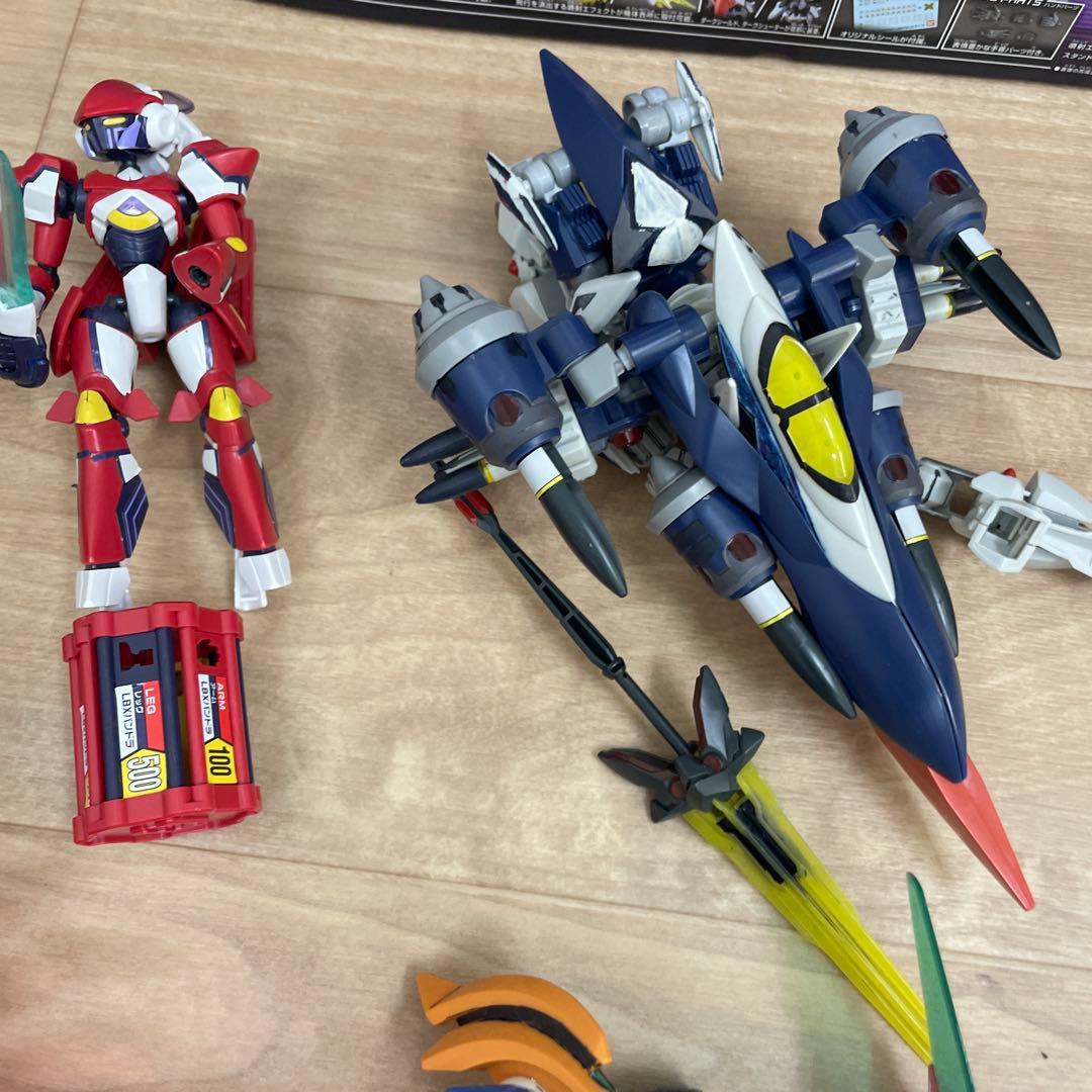 ダンボール戦機 プラモデル 組立済み 14体＋1体おまけ まとめ売り