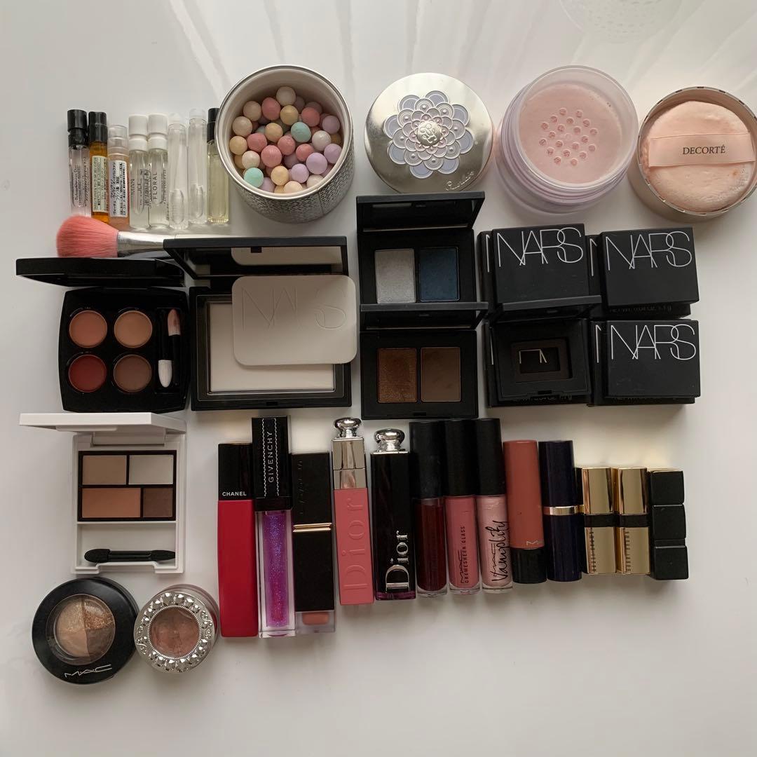 未使用品多数!! デパコスまとめ売り 総額約20万円 限定品入り 36点