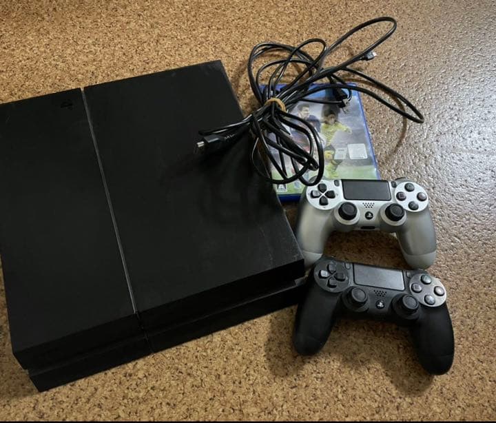 PS4 本体 500GB コントローラー2個付 大幅値下げ中 楽天市場】PS4 本体 500GB 【 すぐ遊べるセット ☆ 純正コントローラー