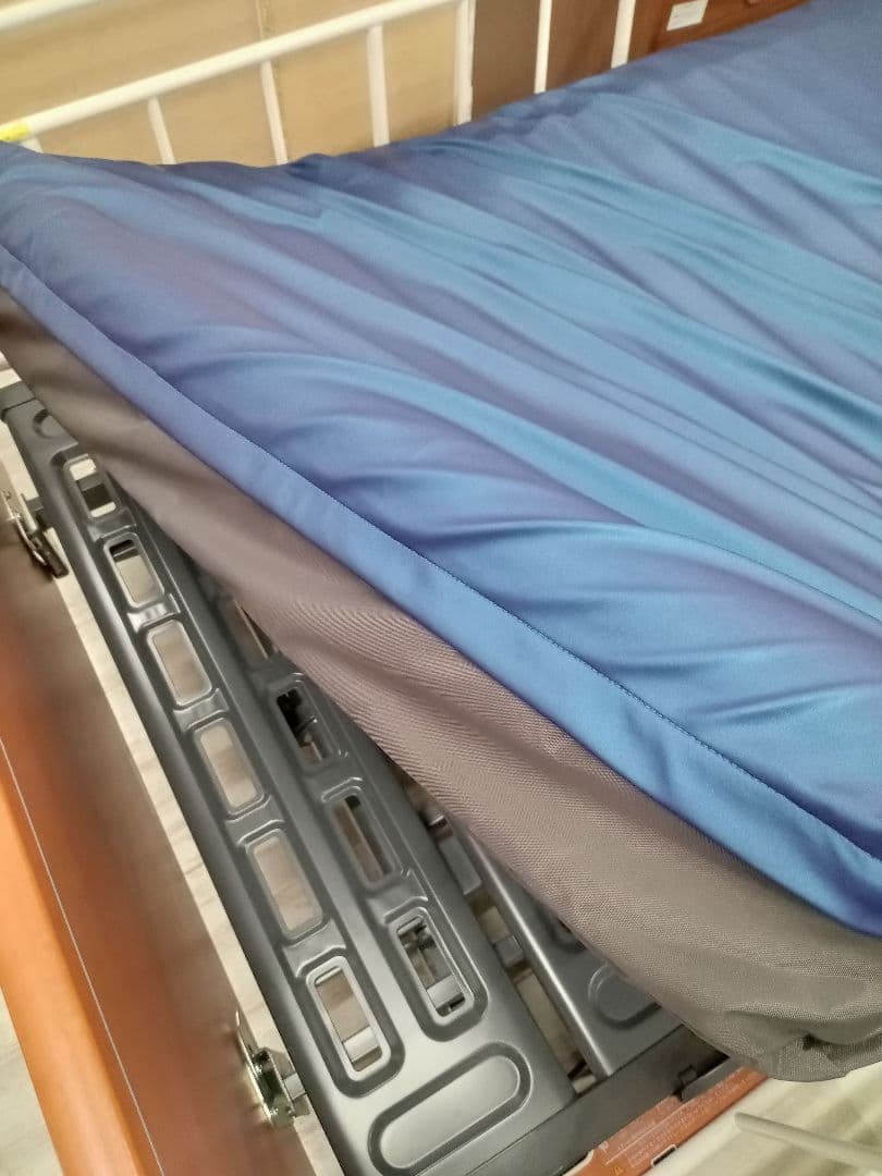 商談中販売不可マイクロクラメイトビッグセルアイズ エアマットレス CR