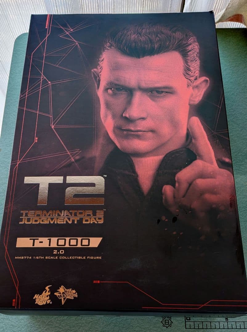 makko ホットトイズ Hottoys T-1000 2.0版 T-1000 (2.0) Sixth Scale Figure by Hot Toys | Sideshow Collectibles