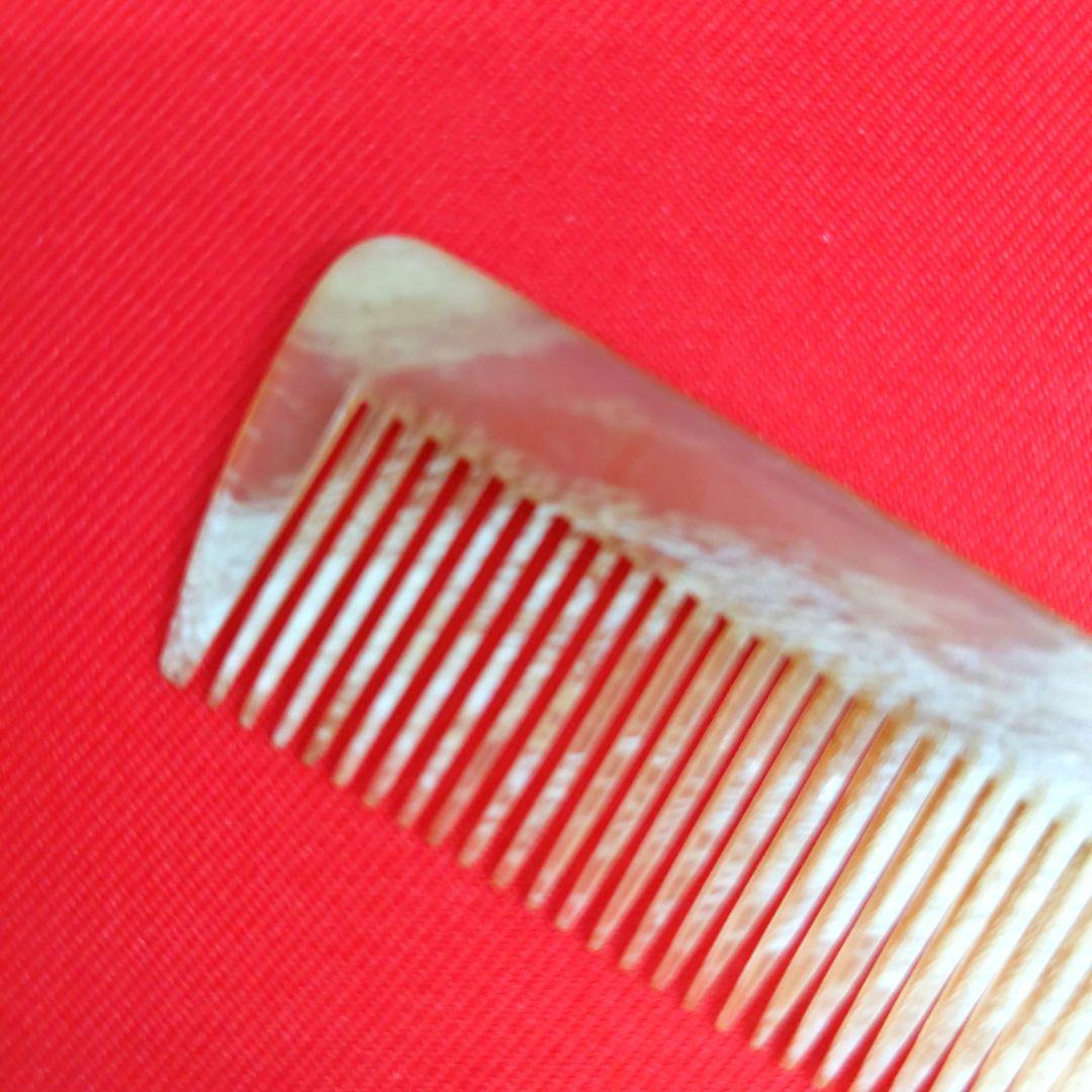 E10 水牛の角 手引 角仕上げ くし ヘアカットコーム 理容道具 希少