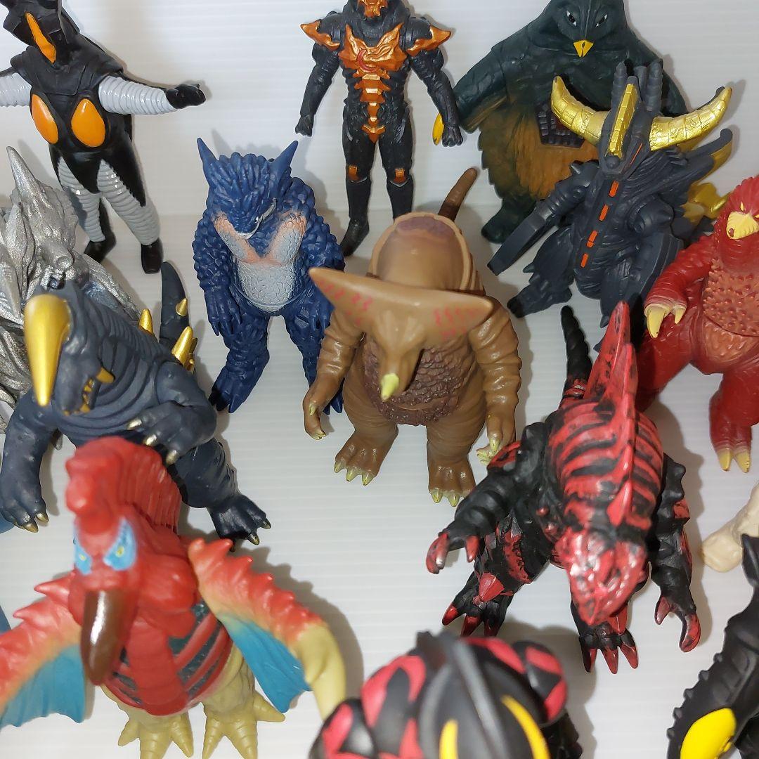 ウルトラマン ウルトラ怪獣500サイズシリーズ まとめて38体！ソフビ