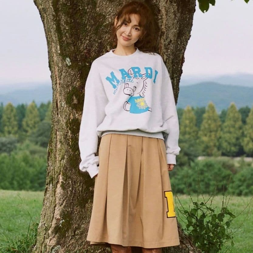 那須ファームヴィレッジ 紗栄子 マルディメクルディ mardi スウェット