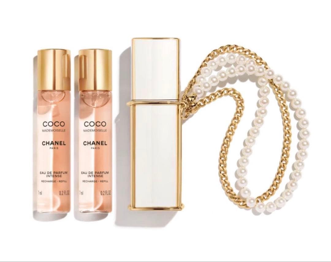 ココ マドモアゼル オードゥ パルファム アンダンス パース スプレイチェーン付 シャネル / ココ マドモアゼル オードゥ パルファム アンタンス パース