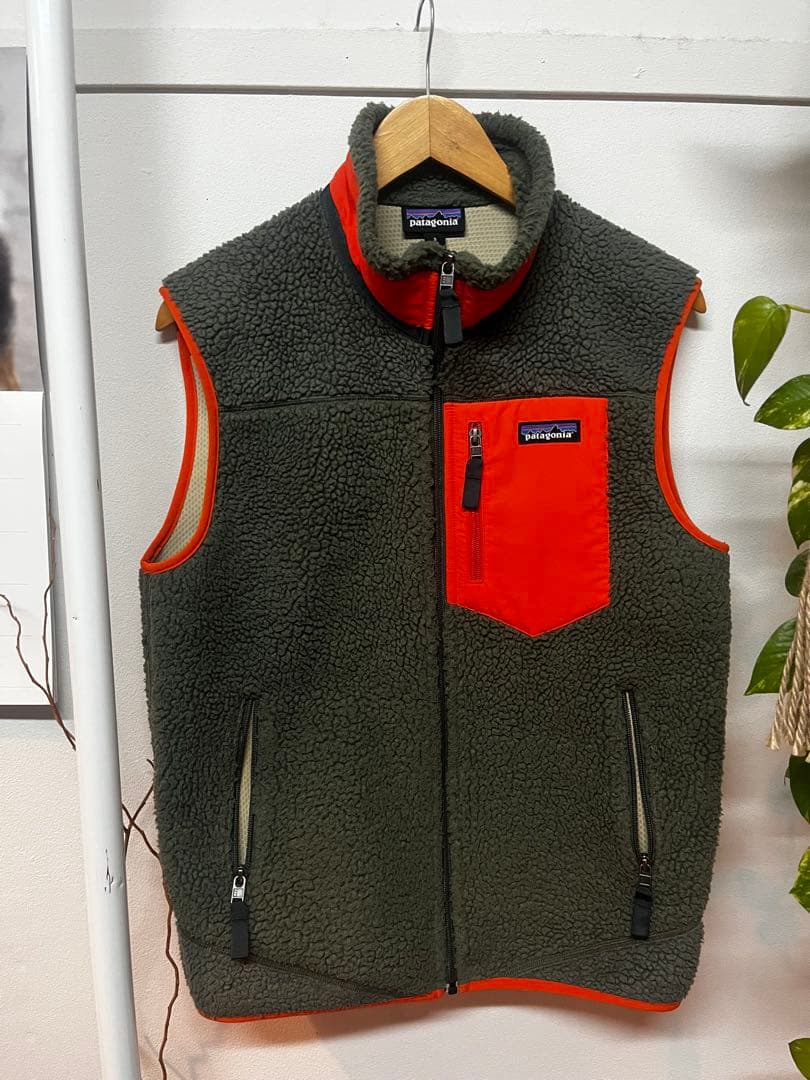 patagonia レトロXベスト /オリーブグリーンオレンジ/レアカラー/美品 レディース 古着 18s Patagonia クラシック レトロX パイル フリース