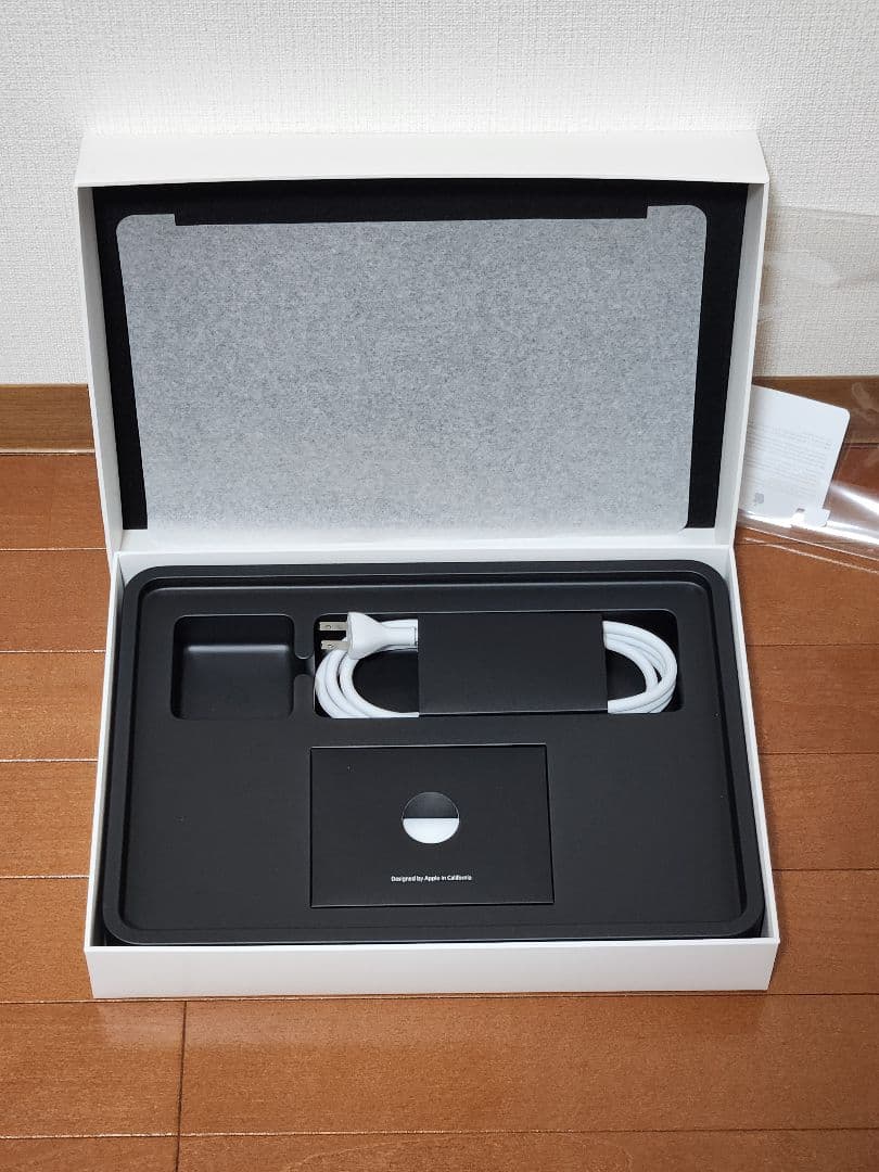 美品】【箱つき】MacBook Air 2017 シルバー - メルカリ