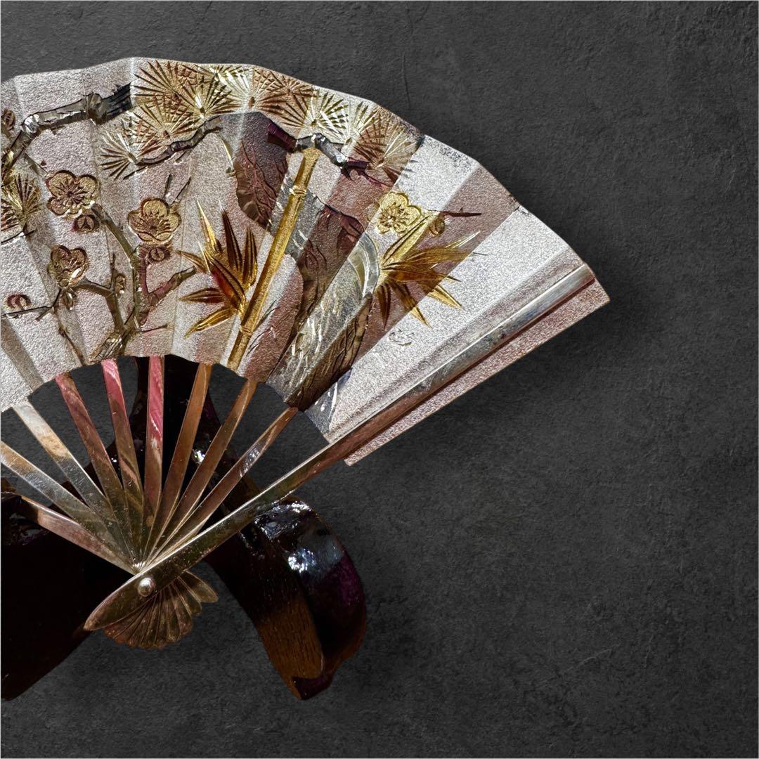 激安オークション！武比古純銀 扇子 四寸五分 銀製 飾り扇松竹梅共箱