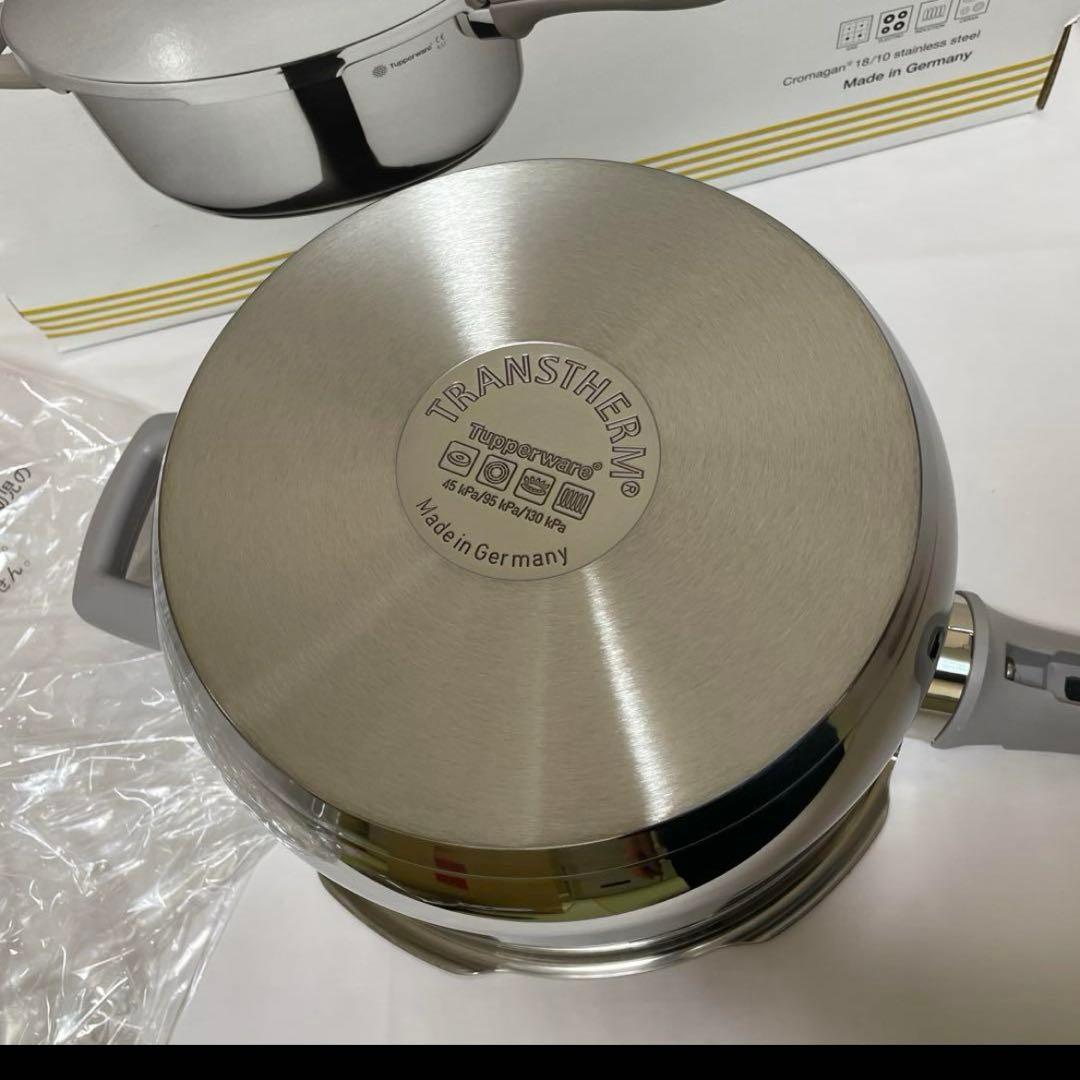 新品未使用】タッパーウェア レインボークッカー圧力鍋 4.5ℓ - メルカリ