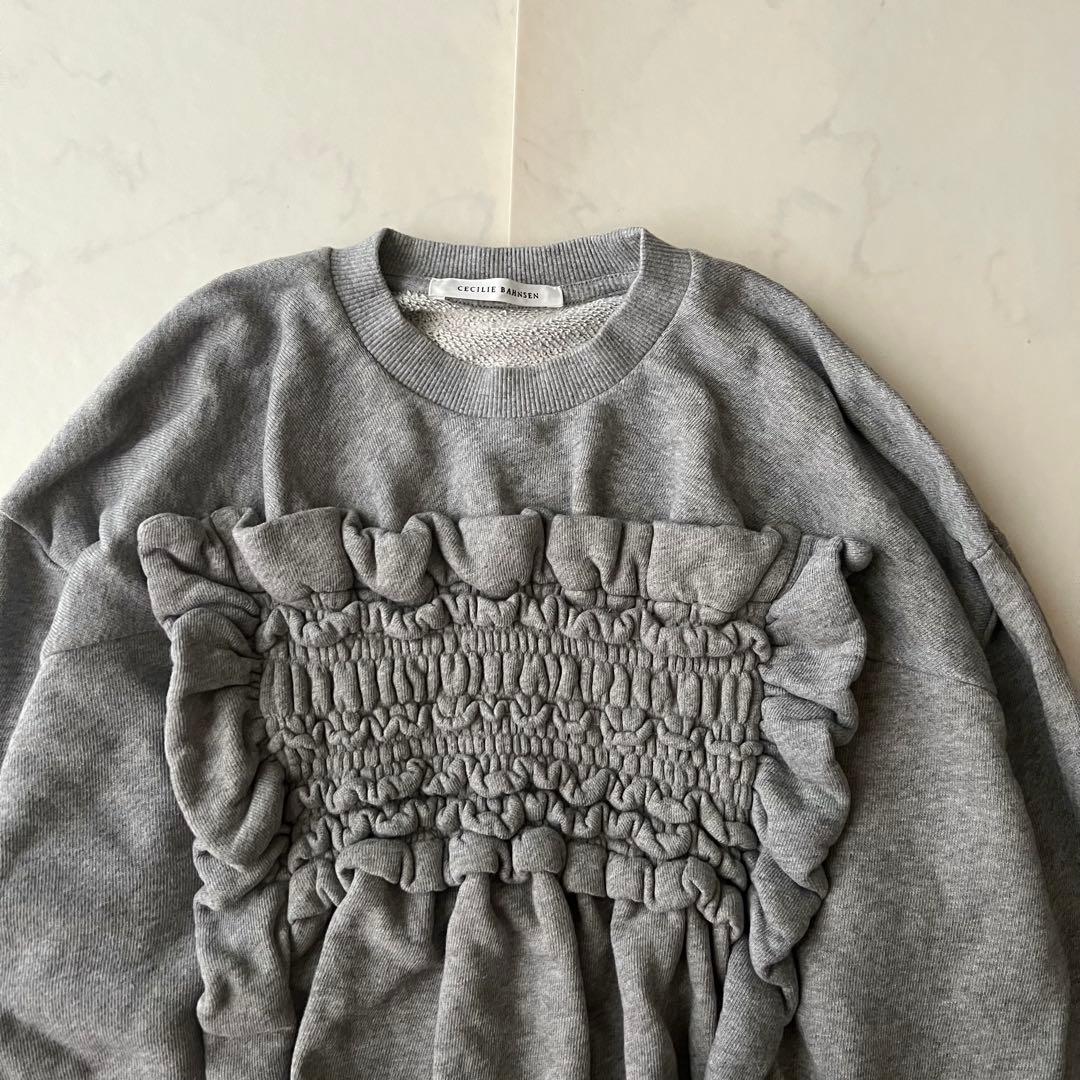 美品 セシリーバンセン 2024年製 Ollie オーリー トップ スウェット