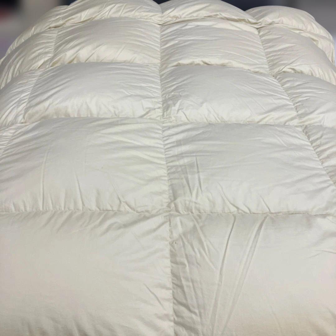 羽毛布団ダブル掛けふとん 立体キルト 羽毛専用ケース付き 西川 - メルカリ