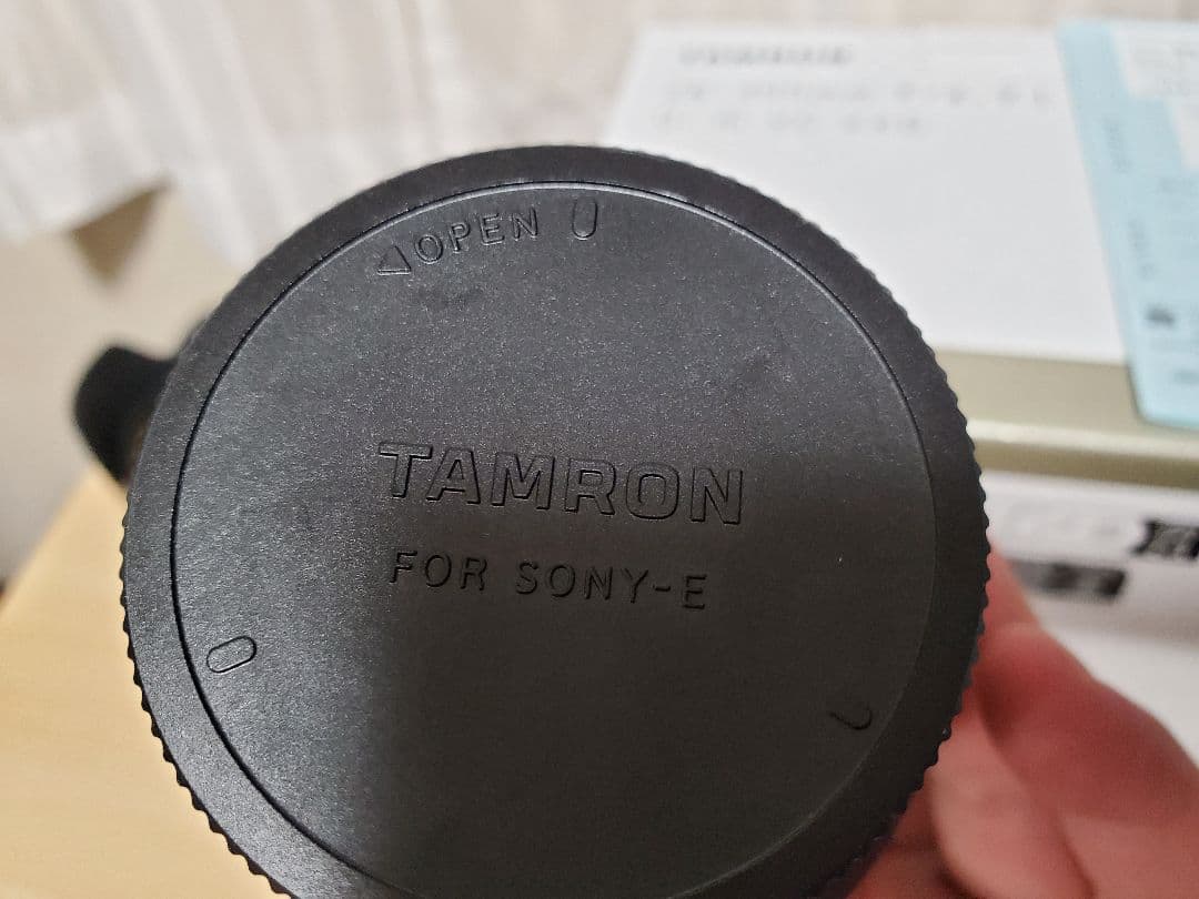 TAMRON 28-300mm F/4-7.1 ズームレンズ