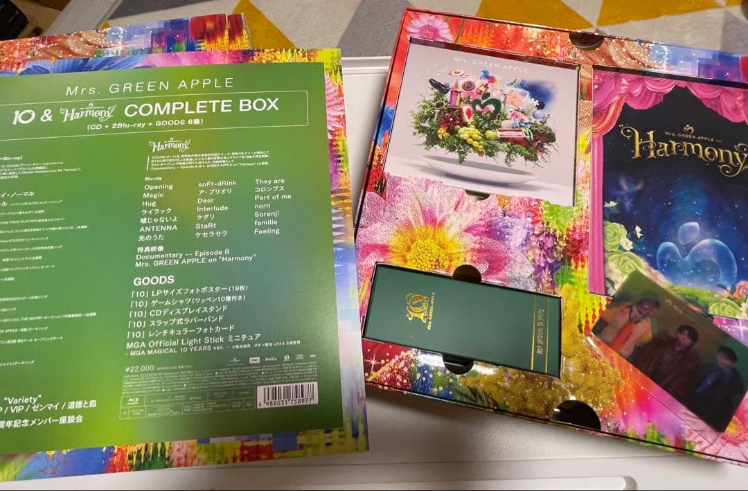 Mrs. GREEN APPLE 10周年記念BOX 初回限定盤 - メルカリ
