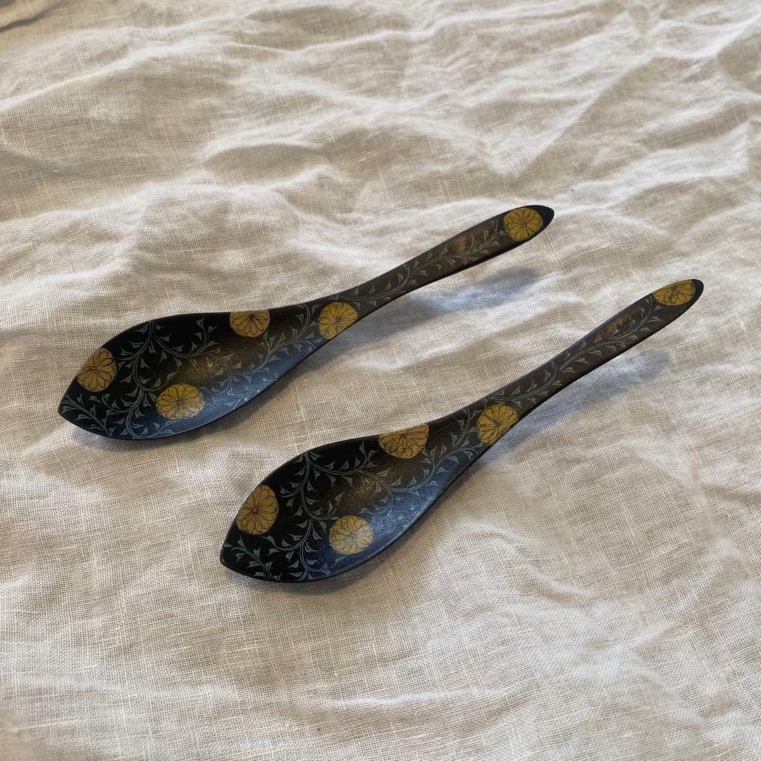 やのさちこ さん　れんげ　蓮華　器　スプーン　漆　木工　花柄