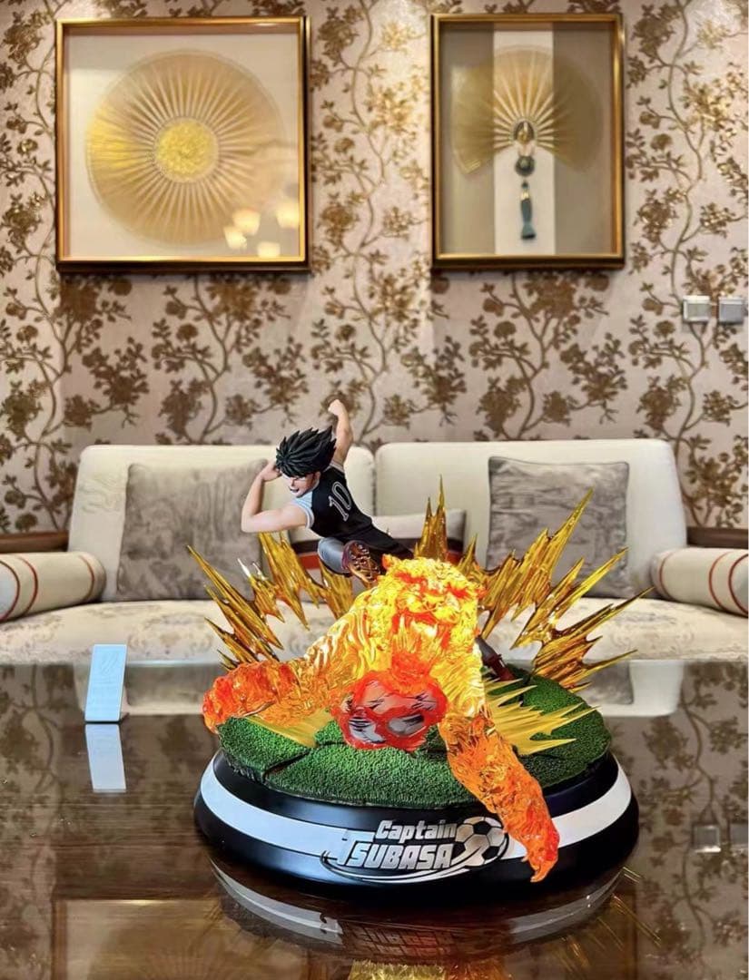 キャプテン翼  日向小次郎 ガレージキット ガレキ スタチュー① キャプテン翼 日向小次郎 ガレージキット ガレキ スタチュー① - メルカリ