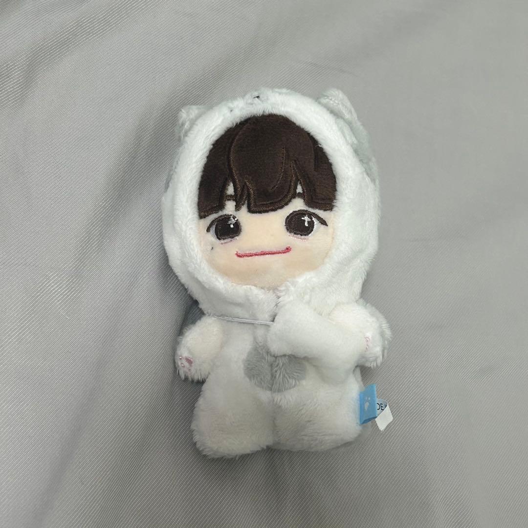 TREASURE FUNNY DOLL ジフン - メルカリ