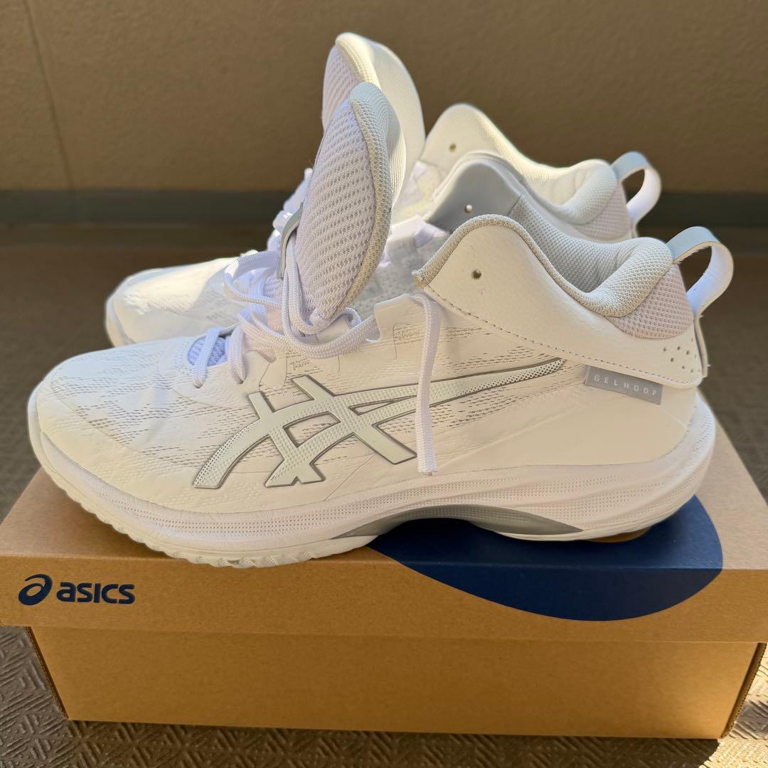 ASICS GELHOOP V17 27.0cm ホワイト