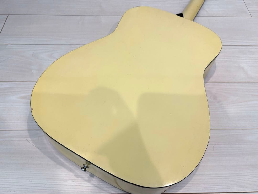 名品ミヤスコウギョウ Miyasu kougyoアコースティックギター アコギ白