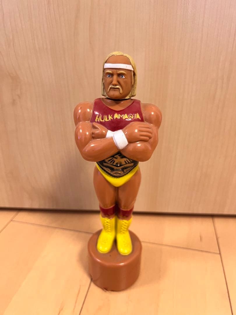ハルクホーガン　フィギュア　WWF WWE プロレス　90年代　激レア ハルクホーガン フィギュア WWF WWE プロレス 90年代 激レア - メルカリ
