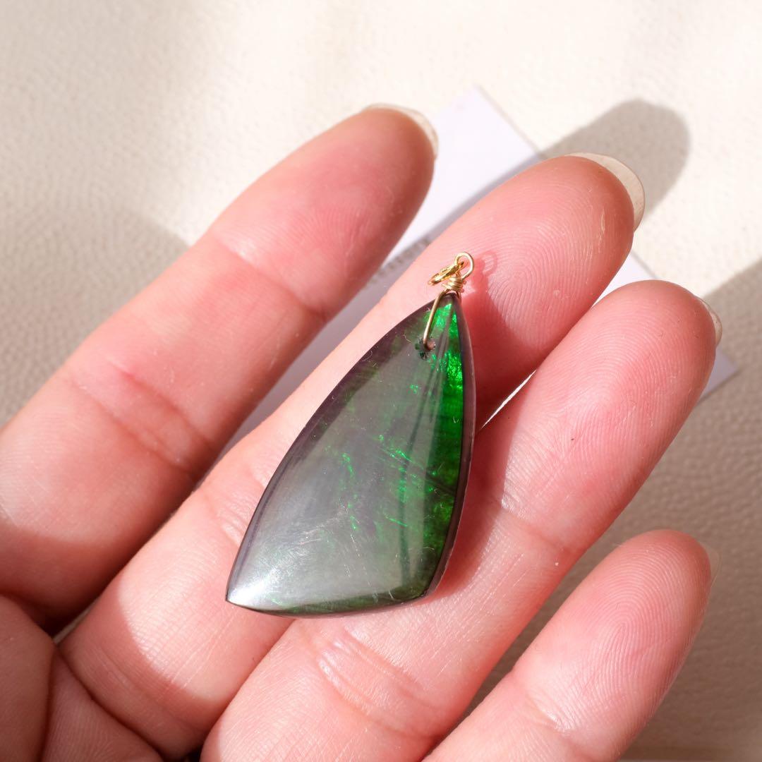 14kgfオーロラプルームアゲートペンダントトップ - メルカリ