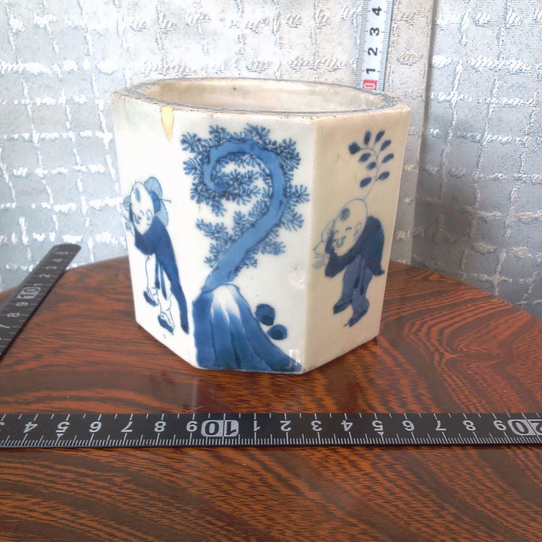 骨董５青い絵柄の八角形陶器鉢 骨董5青い絵柄の八角形陶器鉢 手描き青磁染付八角大鉢（