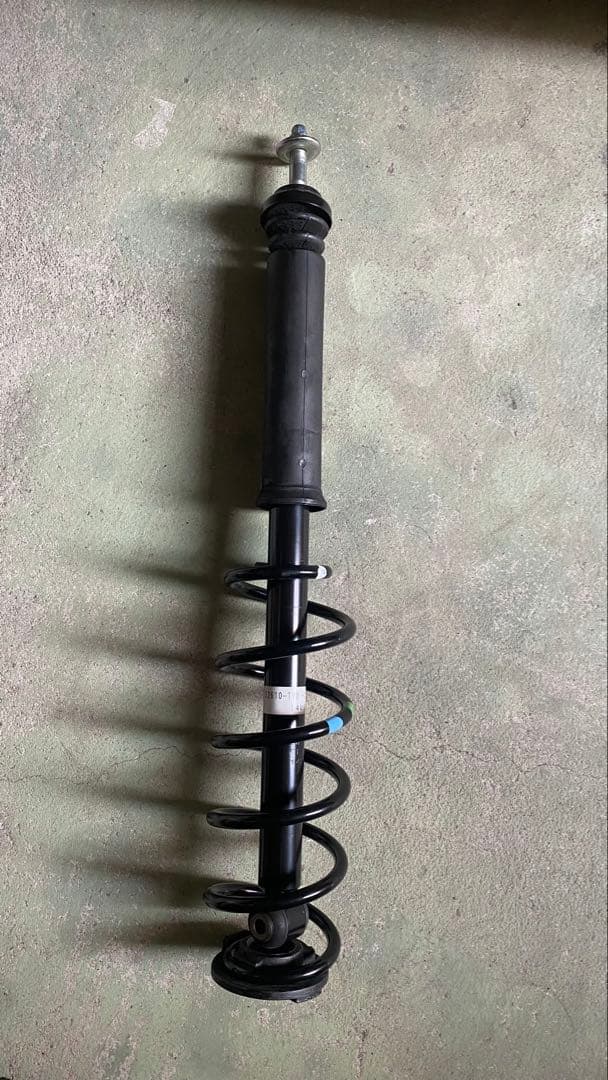 24年式 jf1 2トーンカラー、ターボ 純正サスペンション - メルカリ
