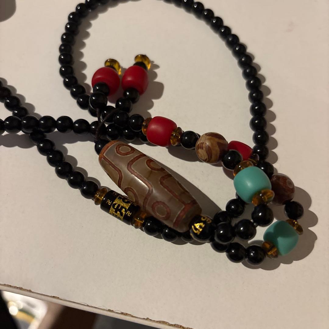 すんごい九眼天珠のネックレス！オニキスと！ドーンとくる！