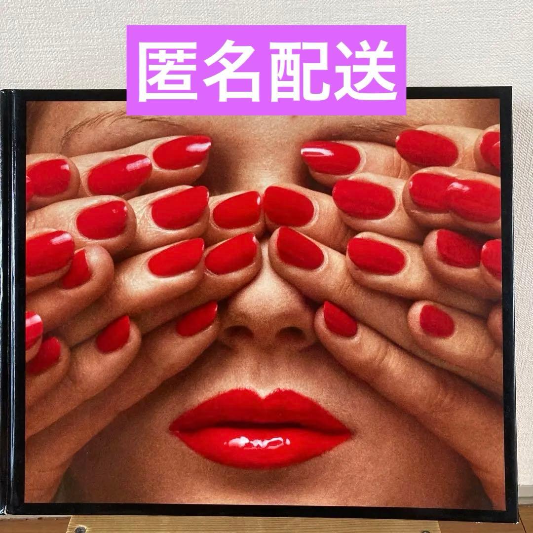 【1/5まで】ギイ・ブルダン In Between Guy Bourdin: In Between / Guy Bourdin | 小宮山書店 KOMIYAMA TOKYO