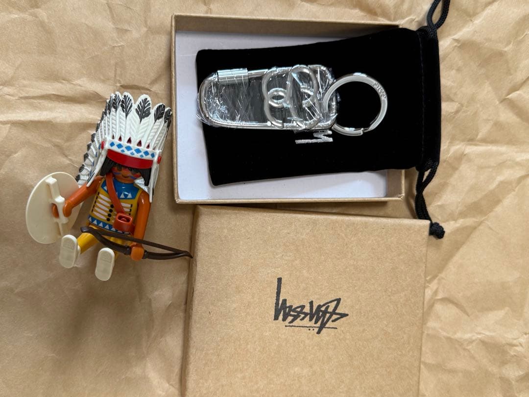 Stussy SS Link Twist Carabiner - メルカリ